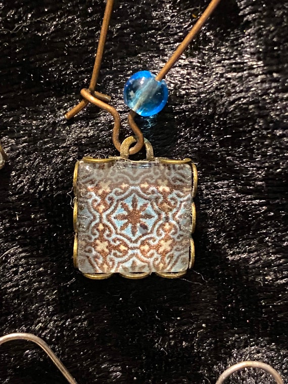 Beautiful set of bohemian-style dangle earrings - image 4