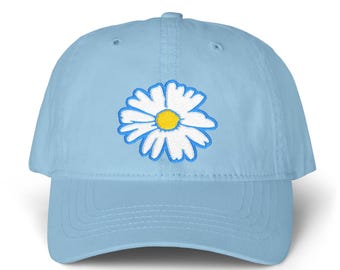 Daisy Flower Embroidered Women's Pigment-Dyed Cap with Fashion Undervisor