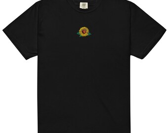 sunflower tシャツ Embroidered Sunflower Garment Dyed T-shirt - Etsy