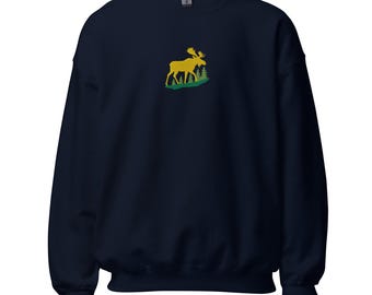 Golden Moose Embroidered Sweatshirt – Unisex Fleece Crewneck, Minimal Nature Design, Wildlife Hiking/Camping Gift