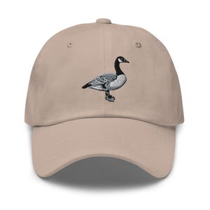Embroidered Canada Goose Hat: Wildlife Enthusiast Cotton Cap