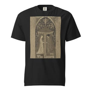 Camiseta de tarot de estilo renacentista para amantes / Camiseta unisex de tejido pesado teñida en prenda para amantes del tarot y entusiastas de la moda