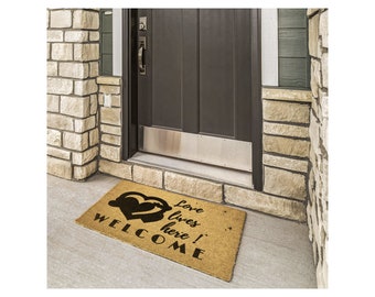 Stylish Love Lives Here Coir Doormat - Welcome Mat for Your Entryway, Adds a Touch of Love & Charm to Home Decor