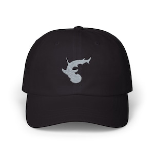 Hammerhead Shark Embroidered Cap, Classic Dad Hat, Ocean Wildlife Baseball Cap, Beach Lover Gift, Sun Hat for Men, Adjustable Cap