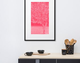 Póster enmarcado de papel mate con flores de cerezo japonés rosadas y tapete