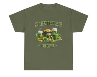 St. Patrick's Lucky Pot of Gold Shamrock Tee | Irish Beer Graphic