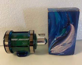 Vintage Avon Cologne - The Angler Wild Country After Shave - Fishing Reel - Full Bottle and Box