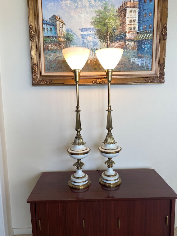 Vintage stiffel sale lamps hollywood regency