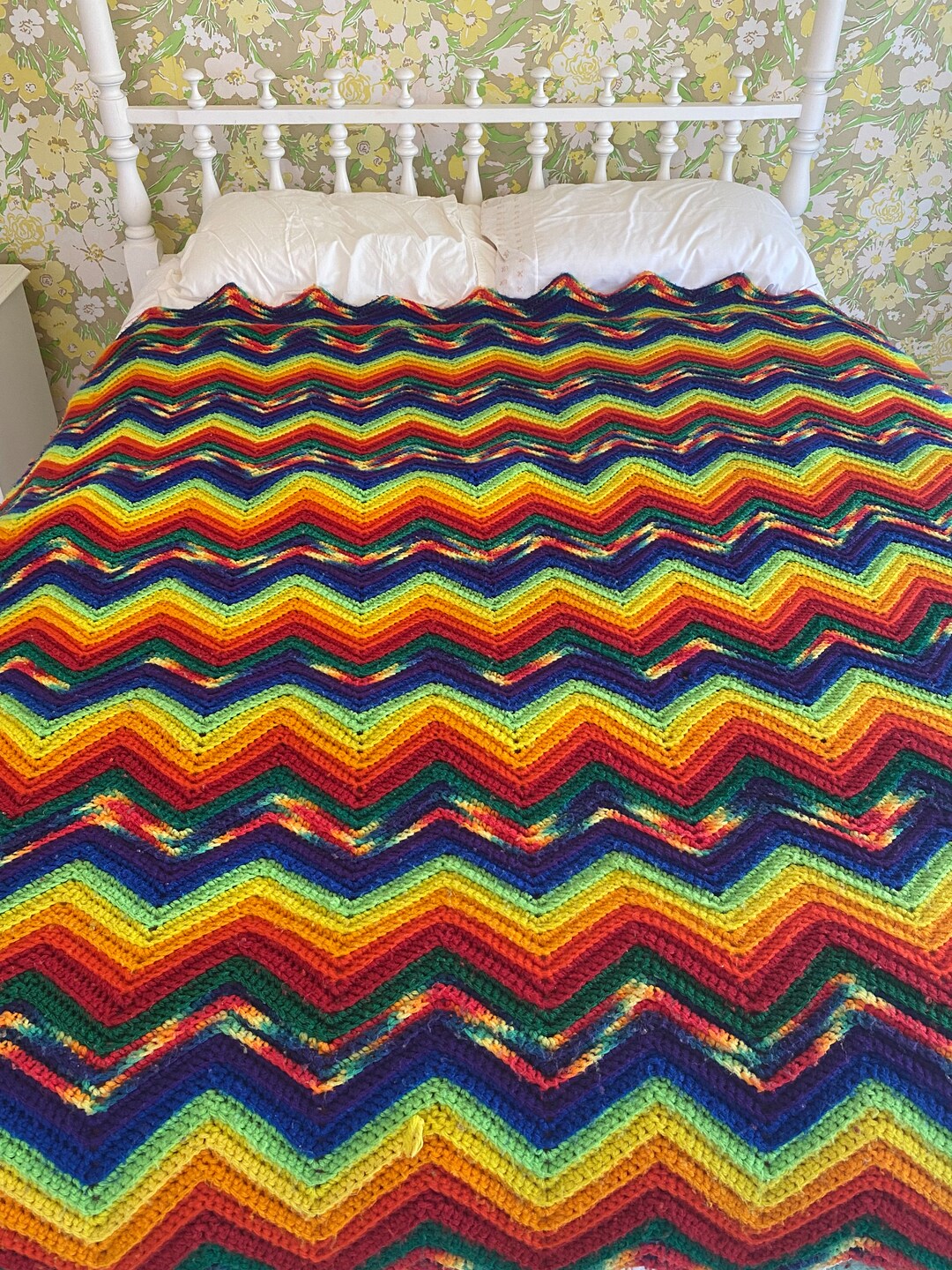 Beautiful Vintage Zig Zag Crochet Afghan / Blanket Beautiful Etsy