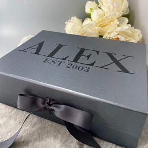 Personalised ‘EST’ Luxury Gift Box with Name. Perfect for 16th/18th/21st/30th/40th/50th/60th/75th/80th/90th/100th Birthday