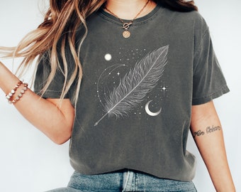 Himmlische Feder T-Shirt: Halbmond & Sterne, Boho Style Baumwoll Top
