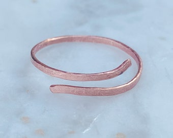 Thin Solid Pure Copper Hammered Ring, Copper Knuckle Ring, Healing Copper Ring