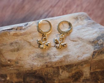 Gold Bee Charm Earrings | Nature Inspired Earrings | Cute Gifts for Her | Minimalistic Earrings | Boho Everyday Earrings