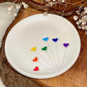 Vide-poches en forme de cœur arc-en-ciel : Plateau à bagues en argile fait main, Pot à bijoux coloré