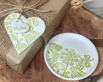 Handcrafted Meadow Trinket Dish and Heart Gift Tag, Green Wildflower Round Ring Tray