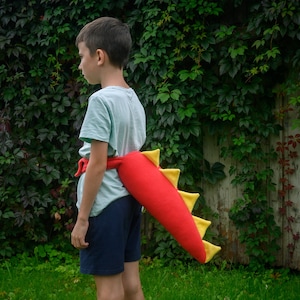 READY TO SHIP Dinosaur tail Dragon tail Kids costume Outfit Birthday party Dinosaur costume Halloween Dinosaur party Toddler adventure