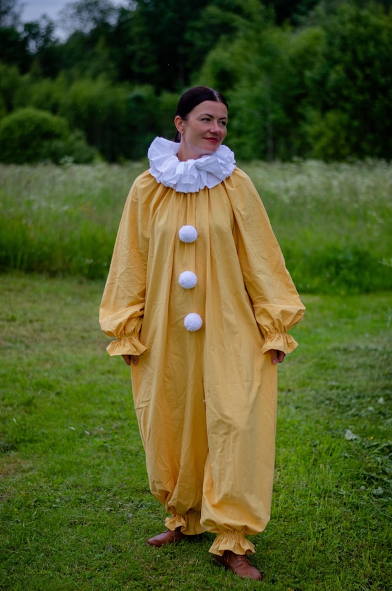 Clown costume Yellow Adult Unisex Suit Vintage  Circus  Halloween Cosplay Jumpsuit  Birthday party