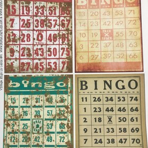 K&ouml;nnte beinhalten: Vier Vintage-Bingo-Karten mit einem rostigen, abgenutzten Look. Jede Karte hat ein Raster mit Zahlen und einem freien Feld in der Mitte. Die Zahlen sind in Schwarz auf wei&szlig;em Hintergrund gedruckt. Die Karten sind von einem roten Rand umgeben.