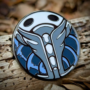 Dashmaster - Hollow Knight Enamel Pin