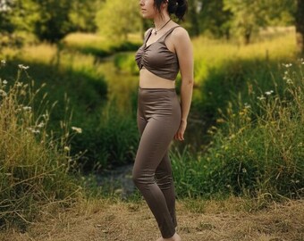 Earth Brown Knit Crop Top for Women – Boho Sleeveless Tank Top, Stretchy Festival Top, Yoga Bra Style Summer Knitwear