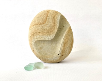 stone sculpture, pebble , sculpture, contemporary art, decorative object, art piece, pebble art
