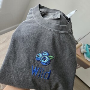 Blueberries Shirt, Embroidery Wild Blueberries Shirt, Aesthetic Fruit Shirt, Berry Tee, Wild Berry Shirt, Gardener Tee, Women Fruit T-Shirt, image 10
