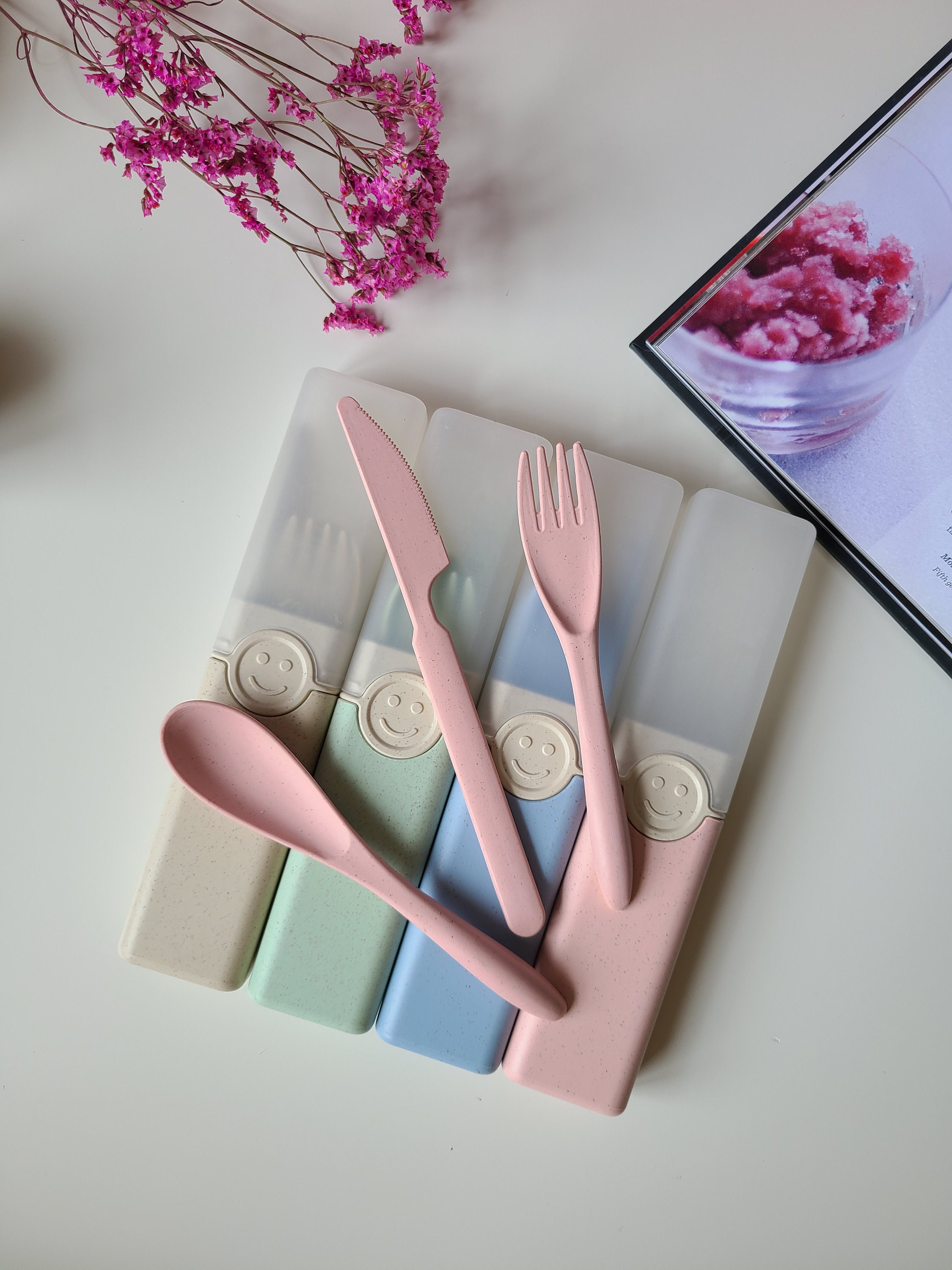 Set De 4 Couverts De Voyage Réutilisables - Fourchette, Cuillère, Couteau Avec Étui - En Plastique PP Sans BPA - Idéal Pique-Nique, Camping