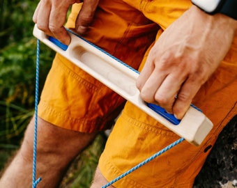 Portable Hangboard WhiteOak Mini,  for Climbing training, warm-up fingerboard