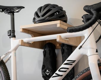 Massief eiken wandrek voor fietsen Fietsenrek voor racefietsen en gravelfietsen