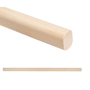 Peut inclure: Un rouleau à pâtisserie en bois de couleur claire, avec un corps arrondi et une extrémité carrée. Le rouleau est en bois naturel et est conçu pour la cuisine. Le rouleau mesure environ 40 cm de long.