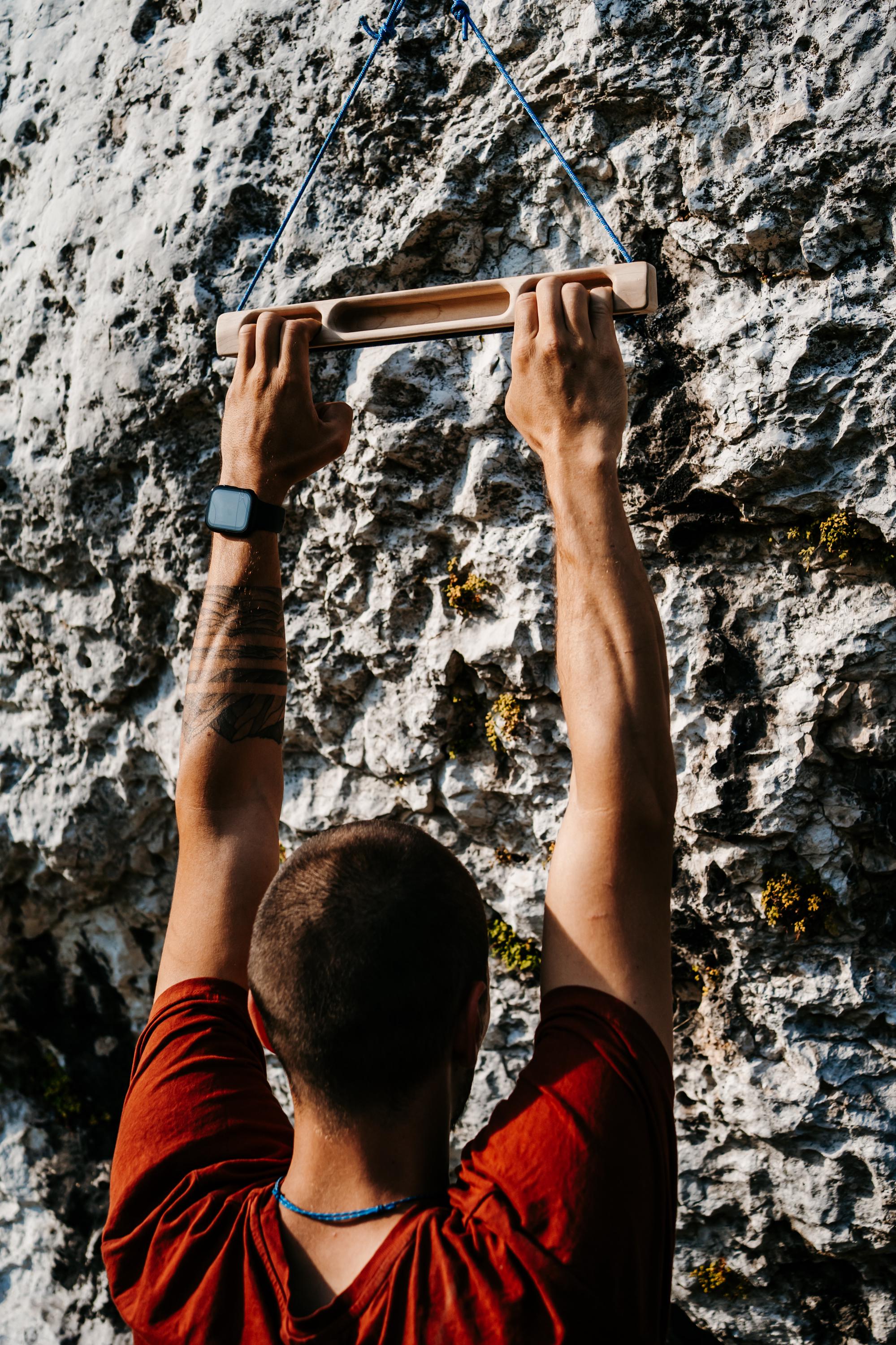 Lattice Training Mega Bar een draagbaar hangboard voor in de crag | bol