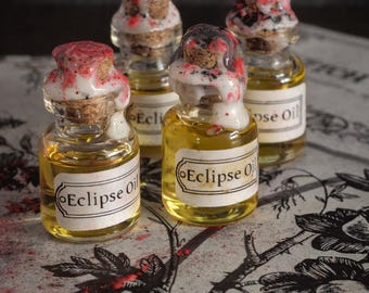 Blood Moon Eclipse Ritual Oil | Lunar Magic Oil- Purge energy