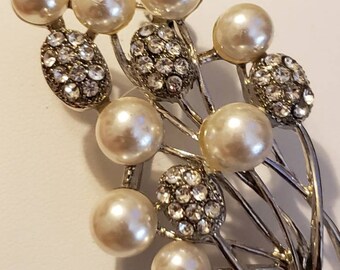 Vintage Wedding Brooch/Vintage Pearl Brooch/Vintage Bridesmaid Brooch/Best Man/Best Girl/Mother of the Bride