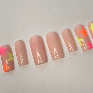 Neon Stars Press on nails