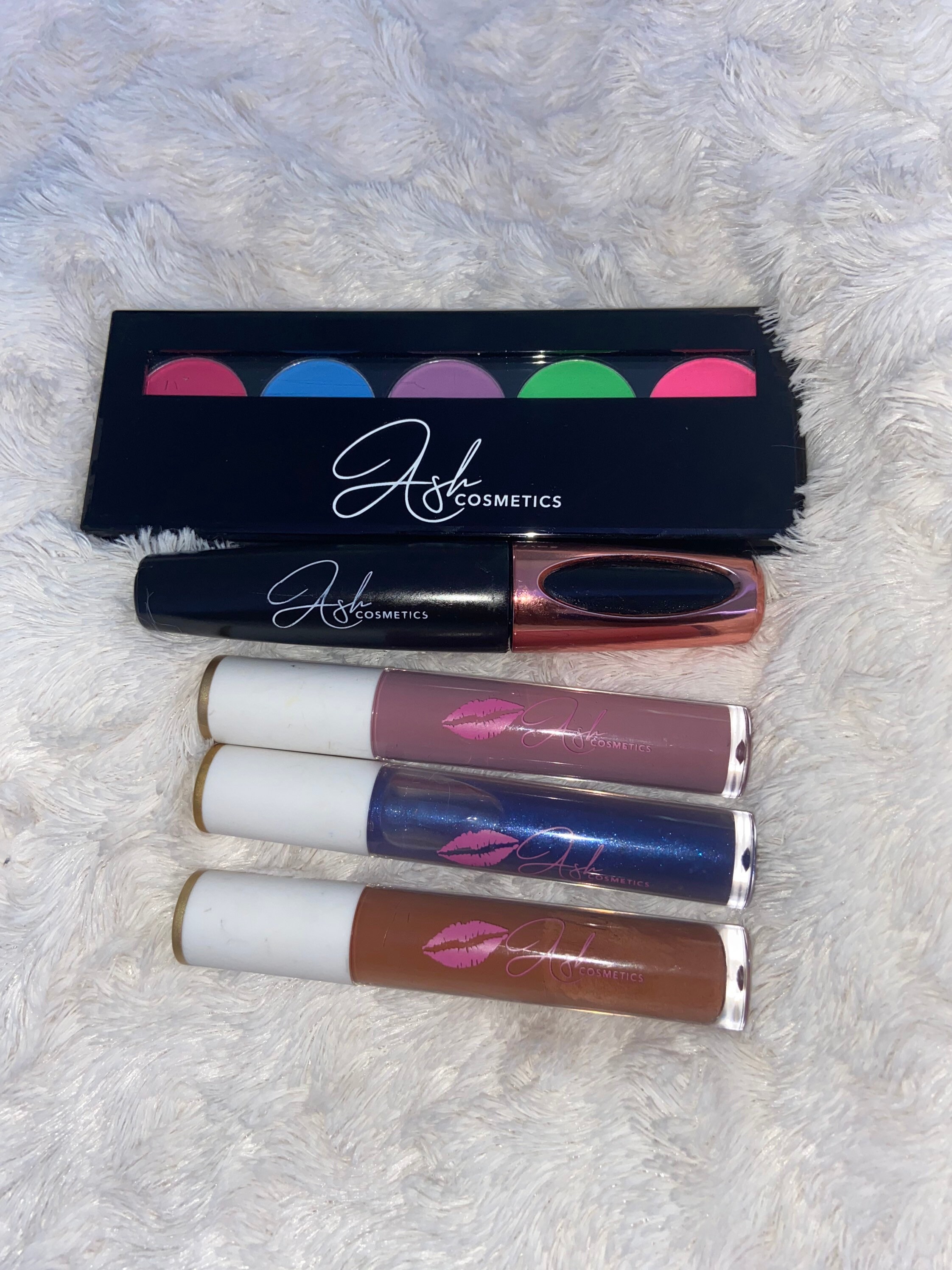 Eyeshadow Lipgloss & mascara Etsy