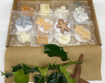 Christmas Wax Melts Gift Set: Festive Scents, Hand Poured Soy Wax, Candles, Wax melt bundles Cheap wax melts Festive gifts Secret Santa