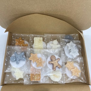 Christmas Wax Melts Gift Set: Festive Scents, Hand Poured Soy Wax ...