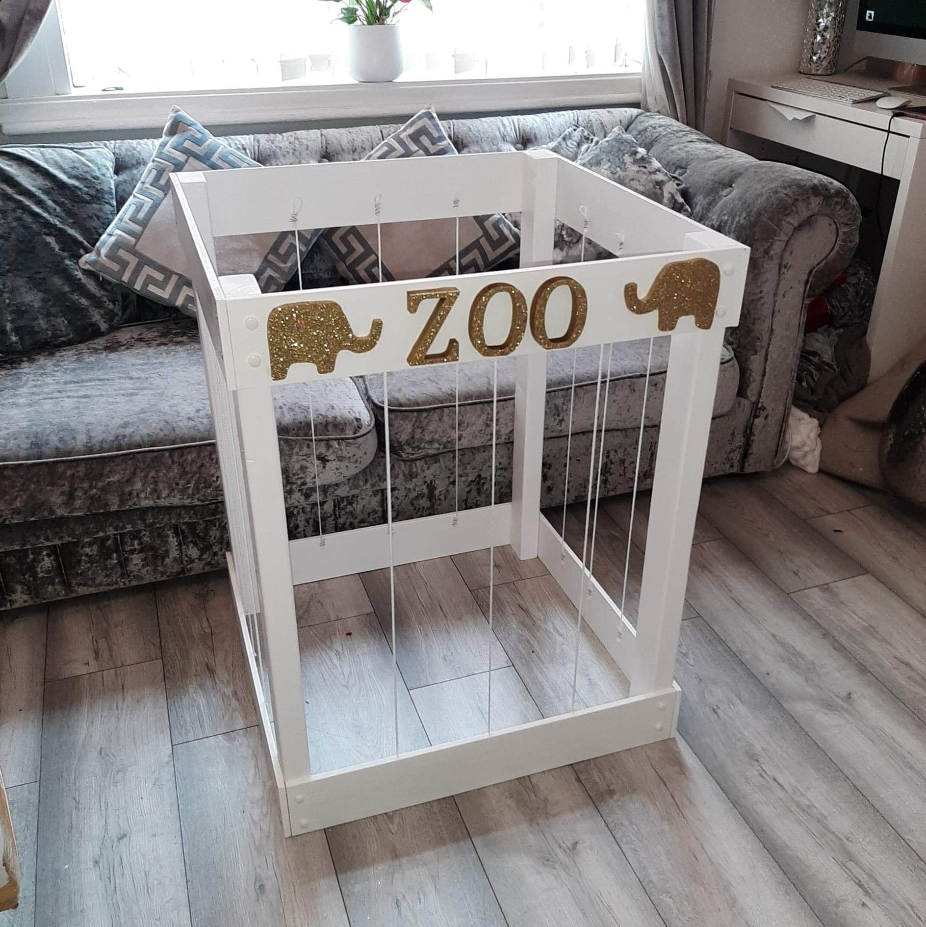 zoo storage box