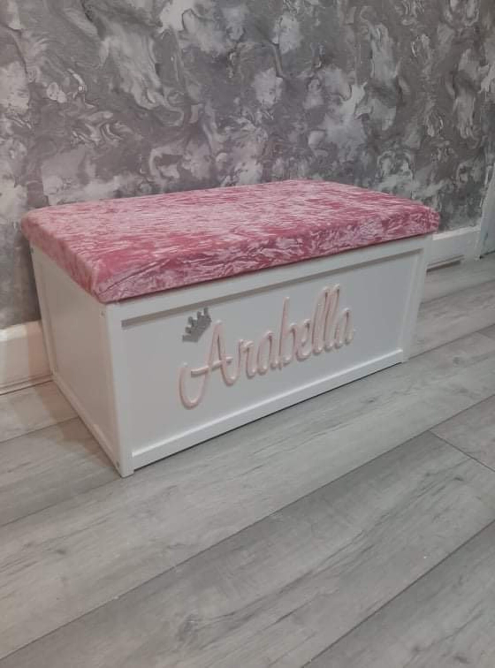 toy box with removable lid