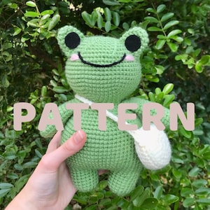 Crochet Frog Plushie *DIGITAL PDF PATTERN*