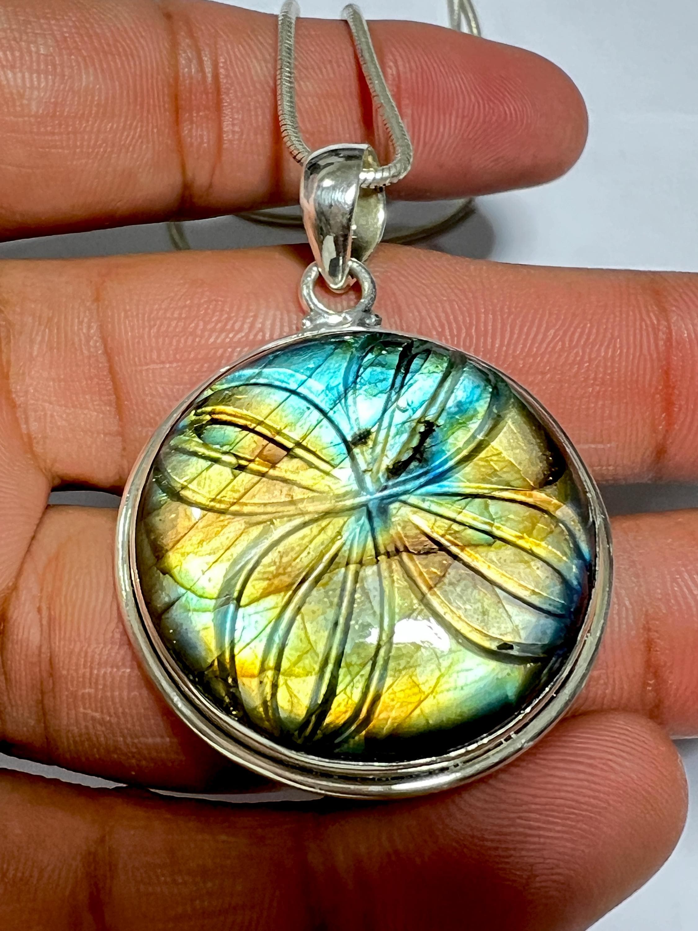 ClassicsgemsJewelry - Etsy 日本