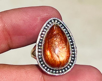 Zonnesteenring: ambachtelijke sterlingzilveren boho-ring