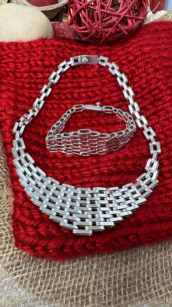 STUNNING Woven Solid Cleopatra Chain Necklace & B… - image 4