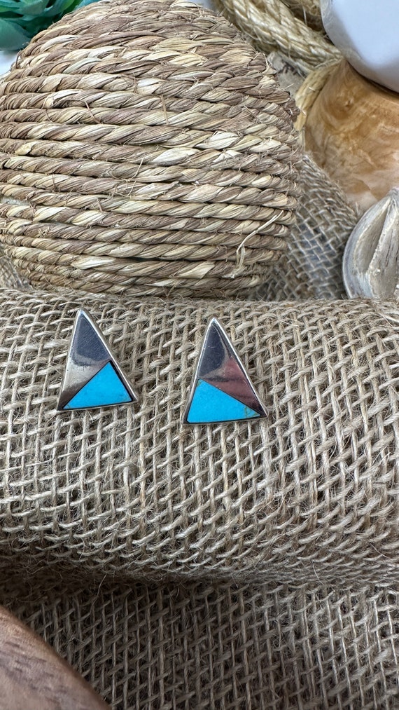 Triangle Silver Turquoise Earrings - JRI Mexico 92