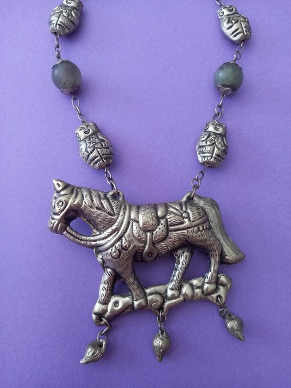 Fantastic huge vintage necklace with horse, beads… - image 5