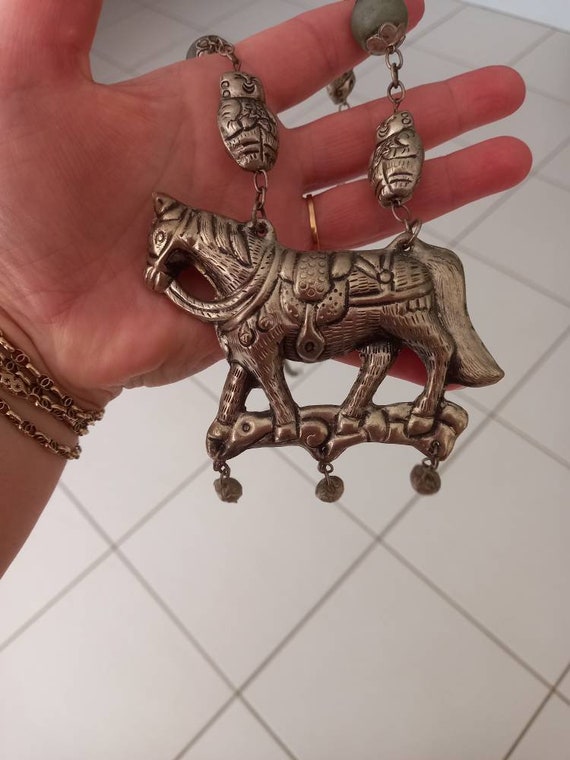 Fantastic huge vintage necklace with horse, beads… - image 3