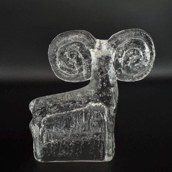 Glass Ram by Pavel Panek Sklo Union, Rudolfova Huť