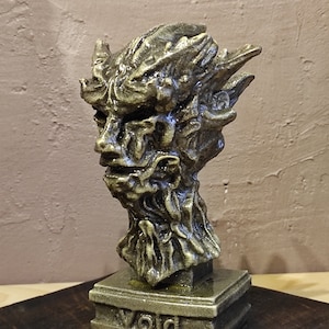 The Spirit of Void Bust | Alien Sculture | Alien Bust | Alien Head | Creepy Decor | Cyberpunk Decor