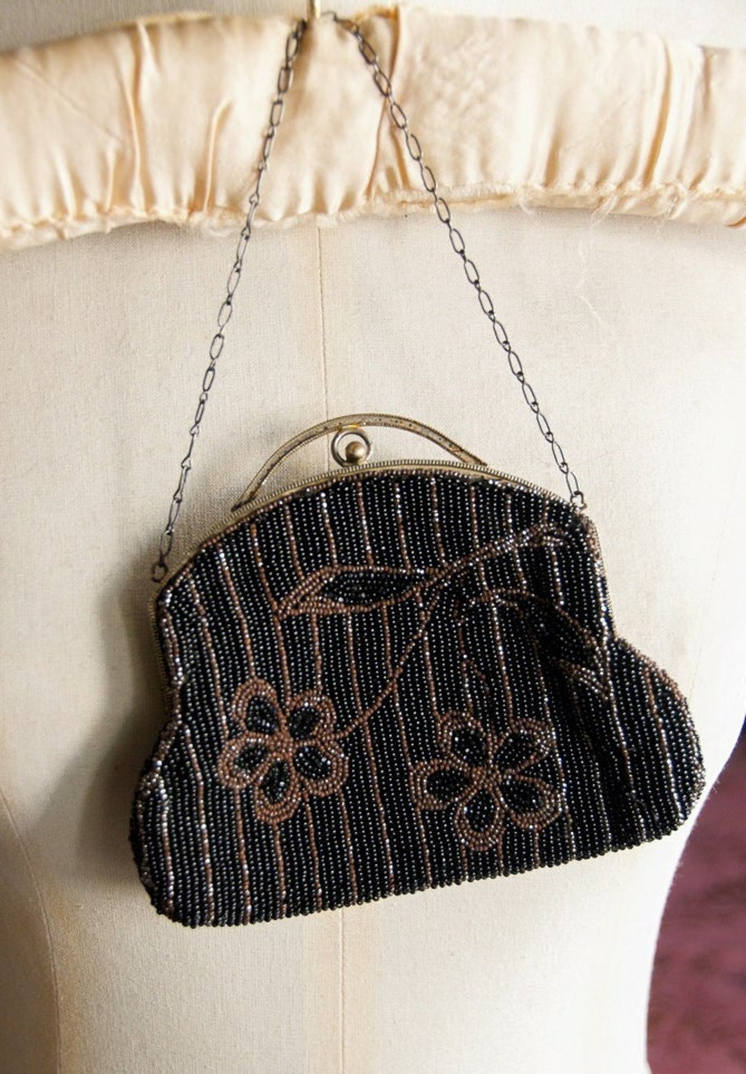 Vintage Antique Ca 1930s Art Deco Beaded Purse With Silver Chain Handle ...