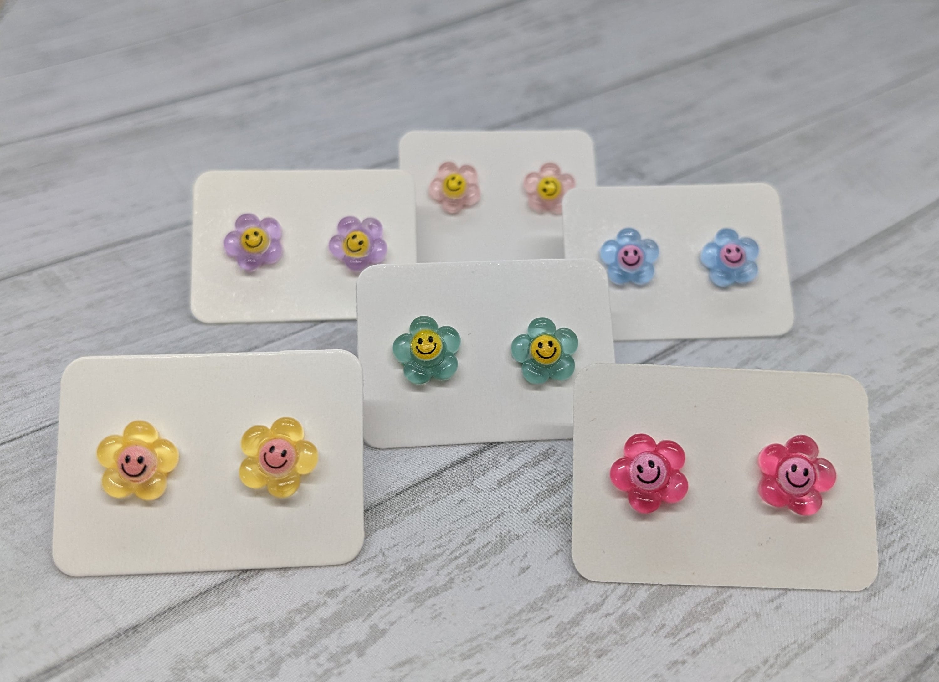 Tiny Smiley Face Flower Stud Earrings